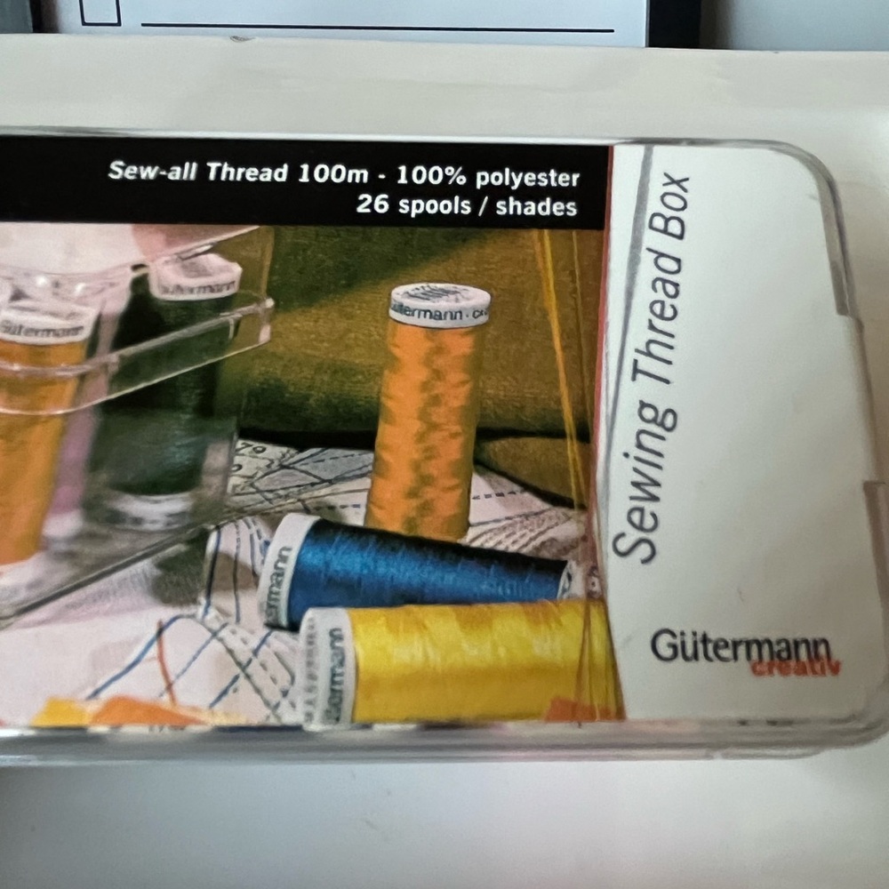 Gutterman Thread 26 Spools - Picture 6 of 6
